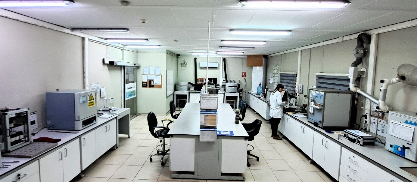 Polyak Eynez Analiz Laboratuvarı Hizmete Açıldı